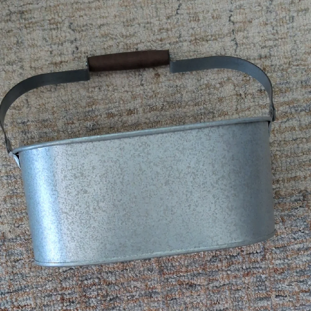 Sur La Table Galvanized Metal Silverware Caddy/Bucket NWT